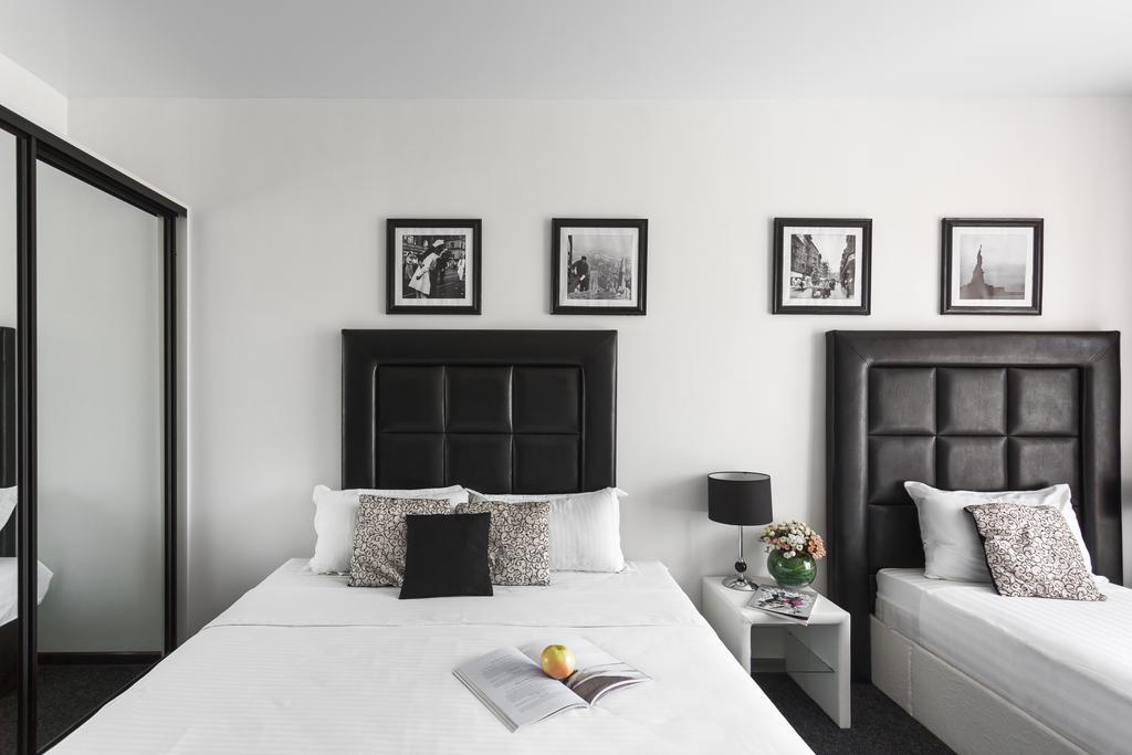 Hotel White House Brg Koblevo Dış mekan fotoğraf