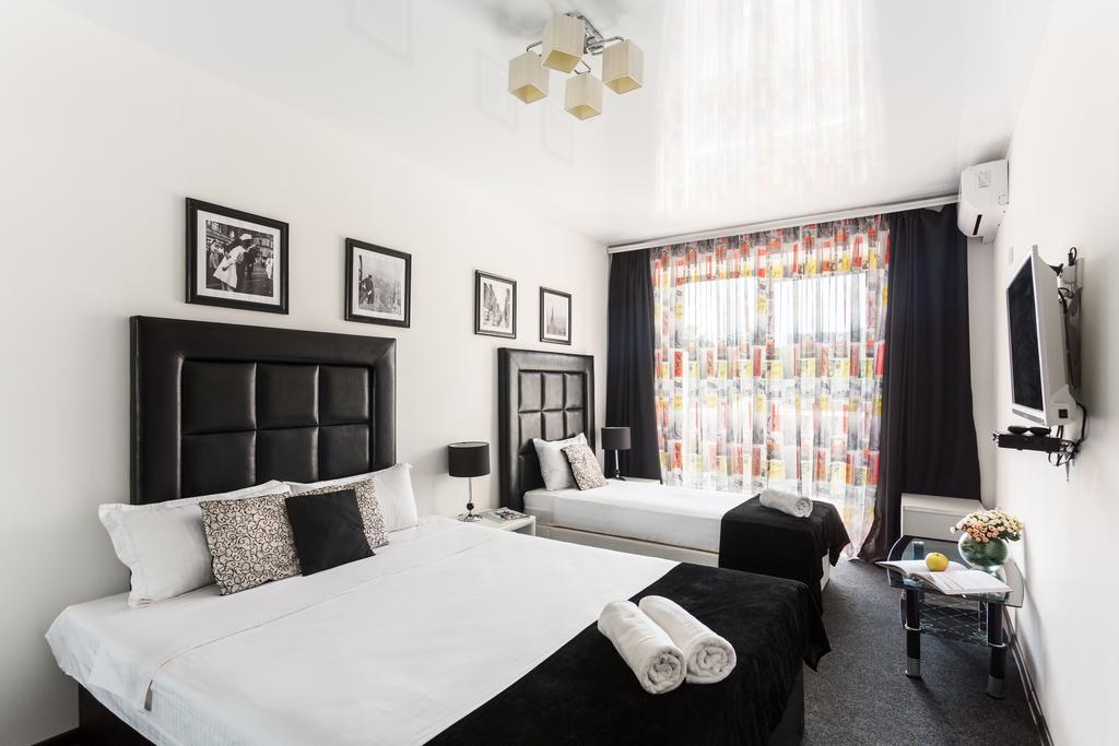 Hotel White House Brg Koblevo Dış mekan fotoğraf