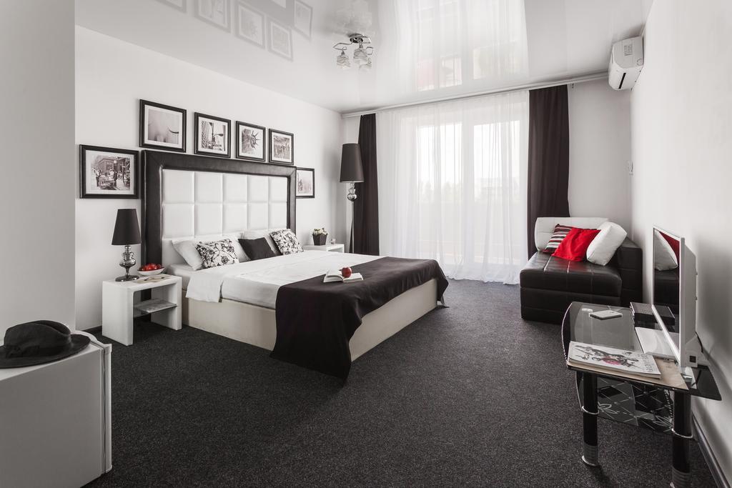 Hotel White House Brg Koblevo Dış mekan fotoğraf