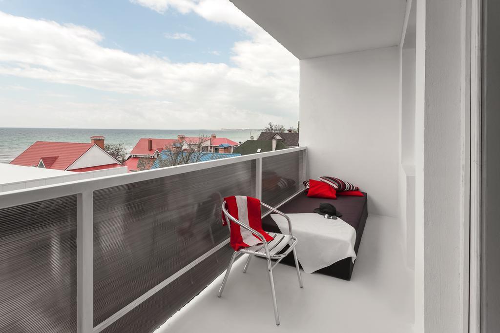 Hotel White House Brg Koblevo Dış mekan fotoğraf