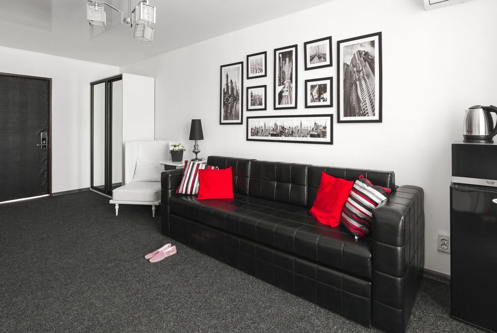 Hotel White House Brg Koblevo Dış mekan fotoğraf